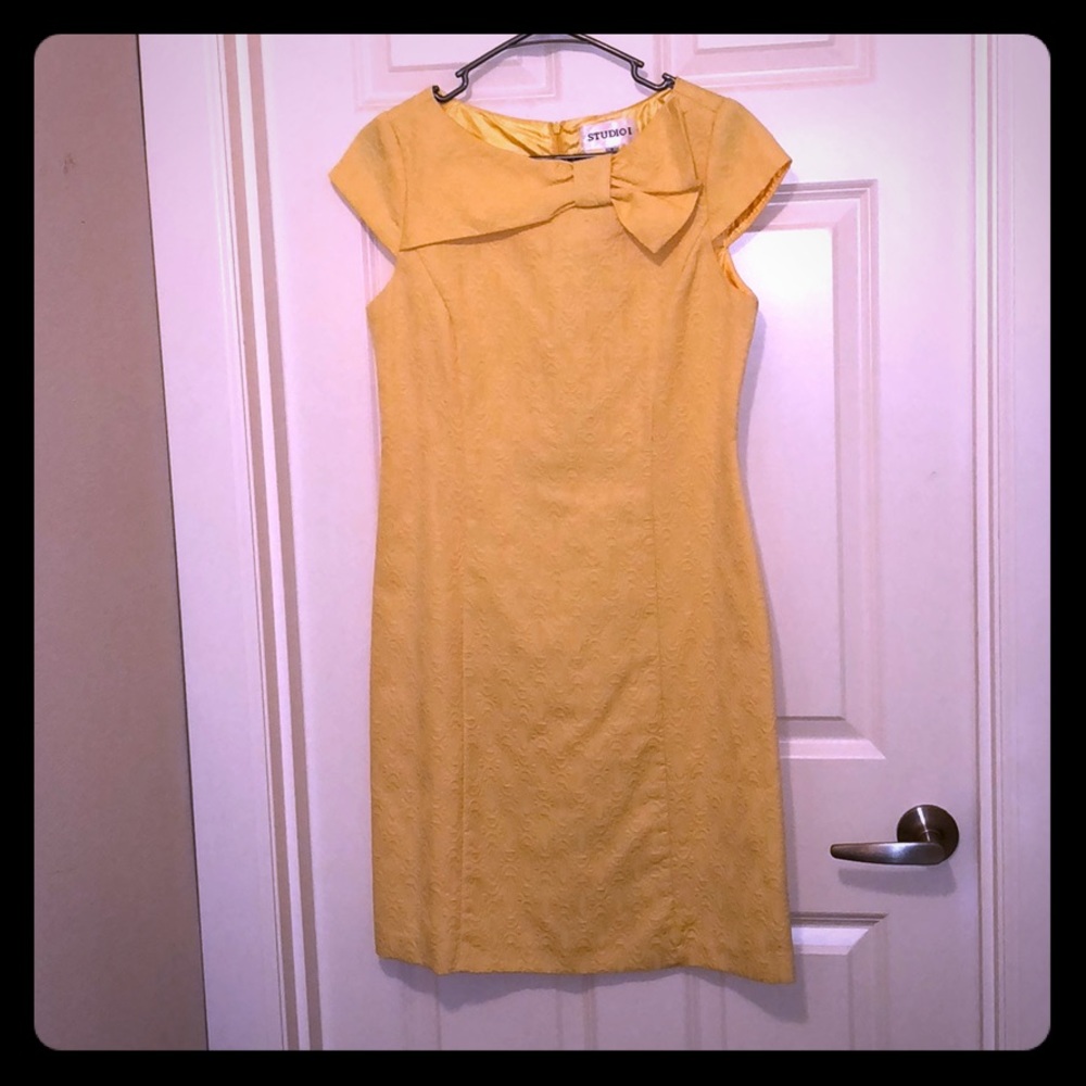 Big bow dress